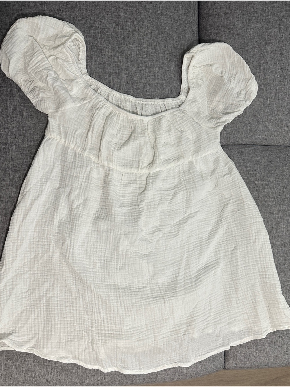 SHEIN White Puff-Sleeve Gauze Tunic Blouse